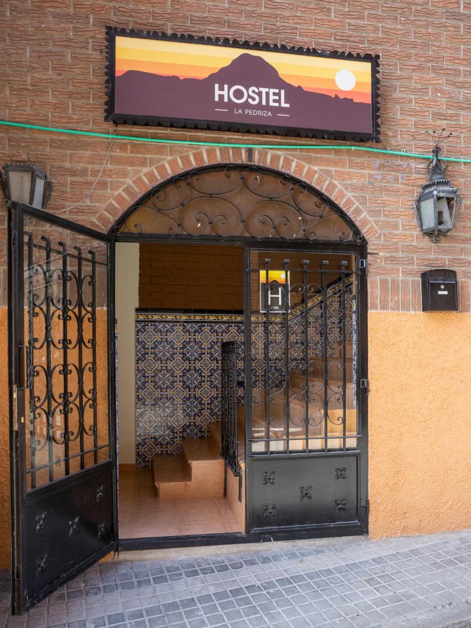 Hostel La Pedriza Manzanares El Real Exterior photo